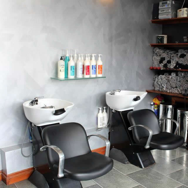 Contact Scott Holliman Hair